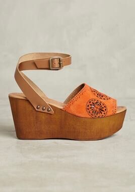 Anthropologie Liendo by Seychelles Granada Wedges in Melon Suede Size 7.5